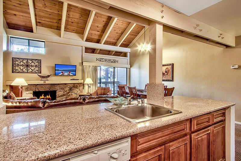 South Lake Tahoe Resort - Steps To Beach & Close To Heavenly エクステリア 写真